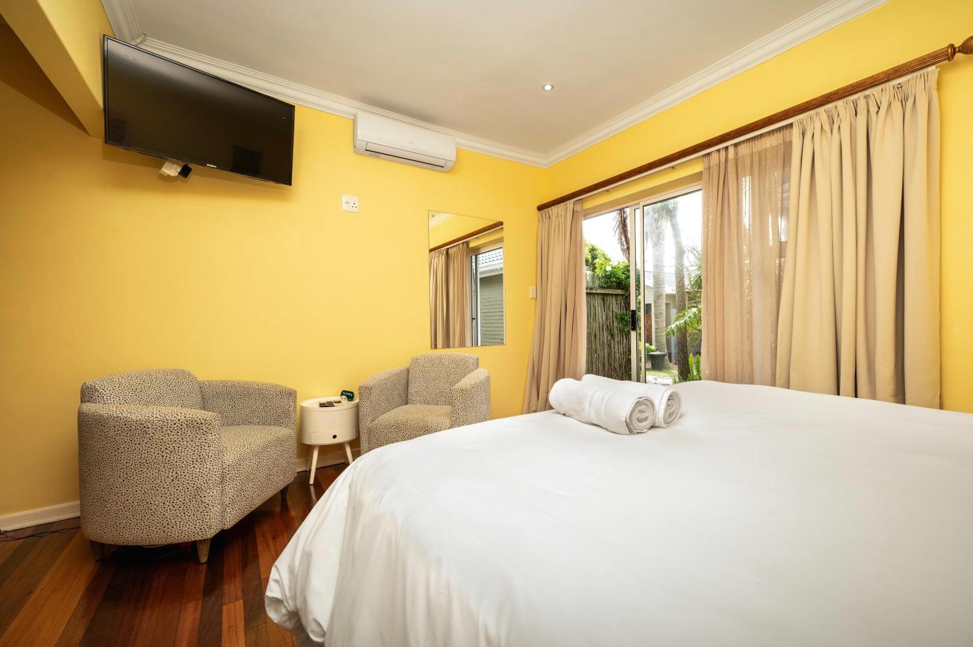 Africa Beach B&B Port Elizabeth Buitenkant foto